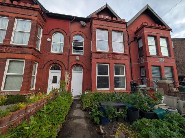 Trinity Road, Bootle L20, 2 bed flat to rent, £650 pcm | PrimeLocation