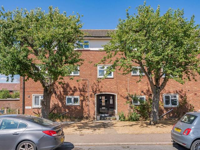Trinity Road, Hertford Heath SG13, 1 bed flat to rent, £1,295 pcm | PrimeLocation