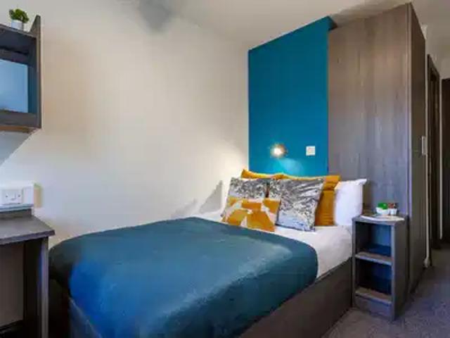 Trinity Student Village, Preston Has an Apartment