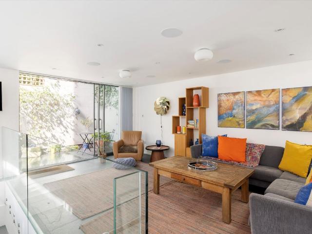 Trinity Walk, London NW3, 4 bed town house to rent, £8,500 pcm | PrimeLocation