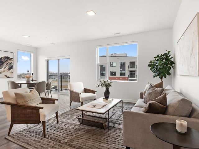 Trio Orleans Apartments 1 Bedroom Apartment for Rent at 2045 2045, 2055 and 2065 Portobello Blvd Ottawa, ON K4A 5P7 Notting Gate