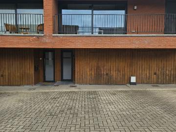 Triplex met 1 slaapkamer en terras in het centrum van Alken
