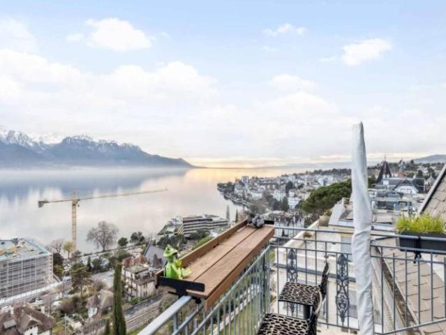 Triplex mit Panoramablick im Herzen von Montreux
