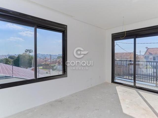 Triplex à venda no Xaxim 193m² Ensolarado e co