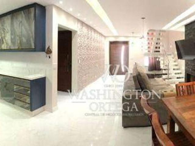 Triplex Alto Padrão, 3 Suítes 1 Master, Condomínio Fechado, 220 m², R$1.150.000,00