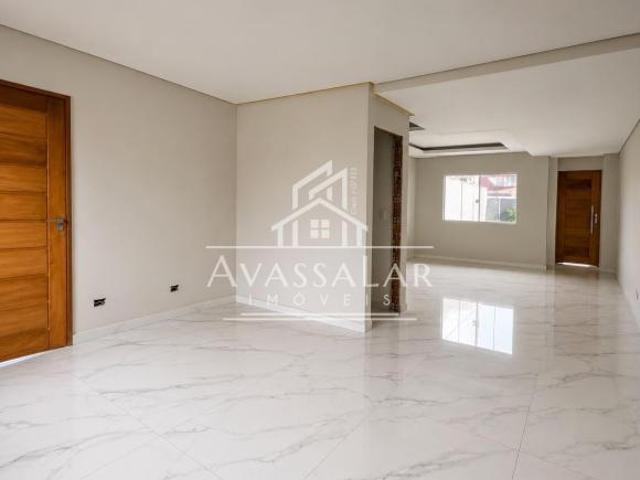 Triplex com 3 dormitórios sendo 1 suíte à venda Ganchinho | Curitiba PR
