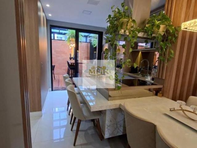 Triplex com 3 quartos à venda no Uberaba em Curitiba