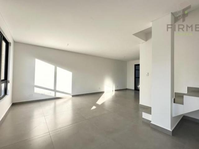 Triplex com terraço e Jardim