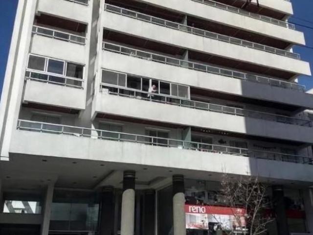 TRIPLEX CON DOBLE TERRAZA PROPIA CON VISTA A LAS SIERRAS