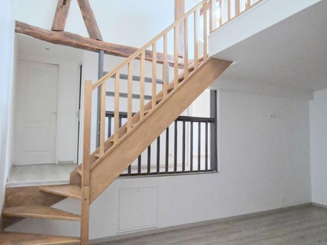 Triplex de 3 chambres avec espace bureau