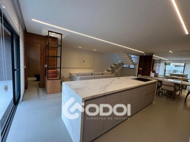 Triplex em Aristocrata, São José dos Pinhais/PR