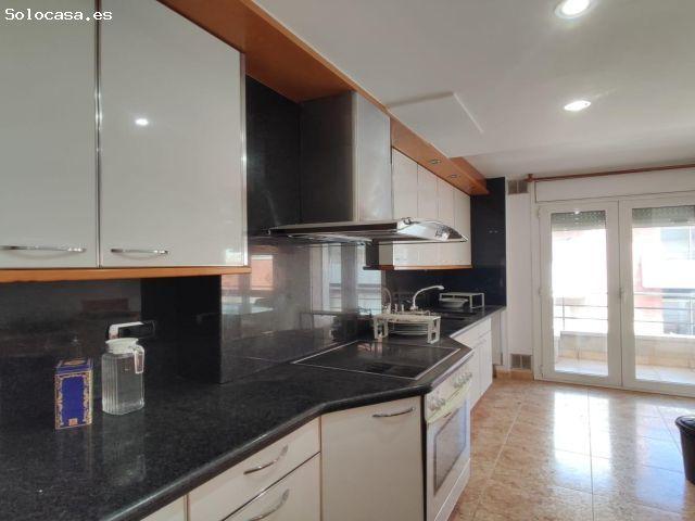 Tríplex en alquiler con box incluido