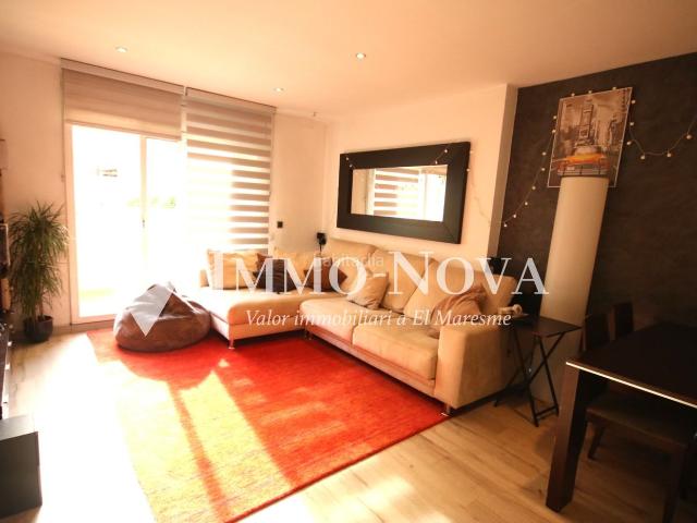 Tríplex en venta en Mataró, Centre. Exclusiva vivienda reformada de 187 m² con terraza junto al Parc Central. Tríplex.