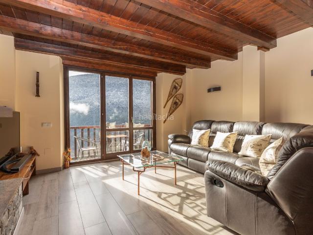 Tríplex en venta en Vielha e Mijaran, Vila. Triplex en Vila con jardín. Tríplex Vielha e.