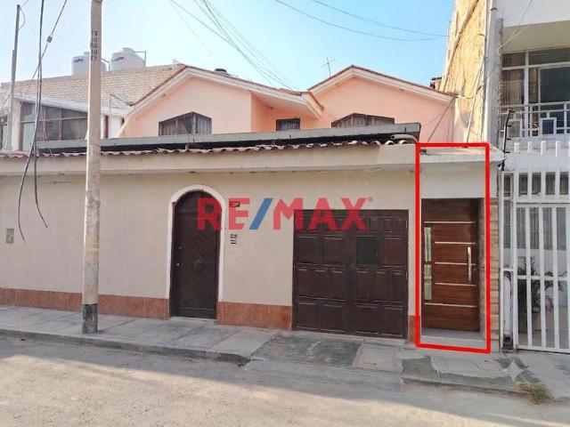 Triplex En Venta Urb. Santa Victoria Chiclayo
