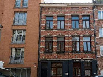 Triplex te huur in Antwerpen voor € 1.795 met 3 slaapkamers