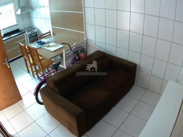 Triplex 3 dormitórios para locação no bairro municípios em BC