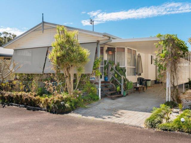 Triple Carport, Double Bathroom, Endless Lifestyle