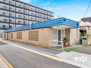 Flat for sale in Port Adelaide Enfield