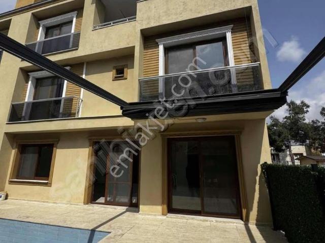 Tripleks Aylık Ödemeli Özel Havuzlu Ve Bahçeli Lüks Villa