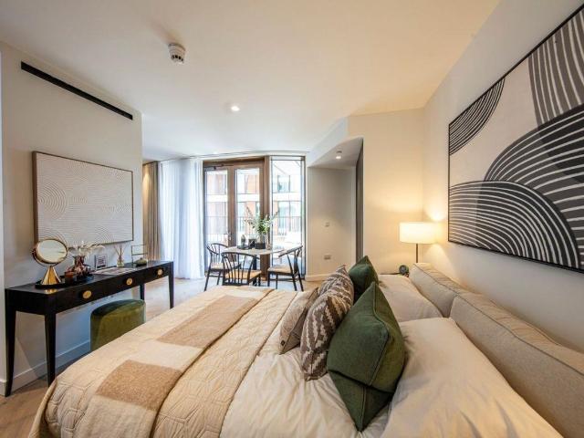 Triptych Place, Southbank SE1, Studio to rent, £3,500 pcm | PrimeLocation