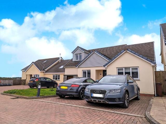 Trispen, Nr Truro 4 bed detached house to rent £1,700 pcm £392 pw