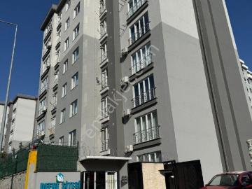 Truva Gayrimenkul Den Kurtköy Merkezde Defne Sitesinde 135m2 3+1