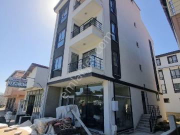 Truva Gayrimenkulden Şarköy Merkez1+1 Asansörlü Kombili Balkonlu