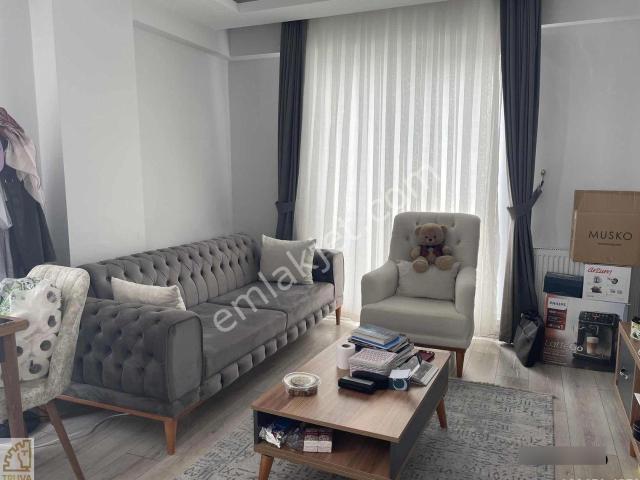 Truva / Onur Gündüzcü'den Deniz Manzaralı Eşyalı 1+1 Daire