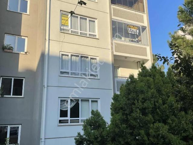 Truva Onur'dan Pelitköy Toki'de Eşyalı Geniş Kiralık 3+1