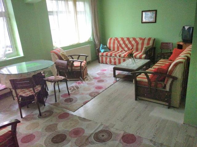 Truva'dan Denizevleri'nde Sahil Tarafında Arakat Eşyalı 2+1