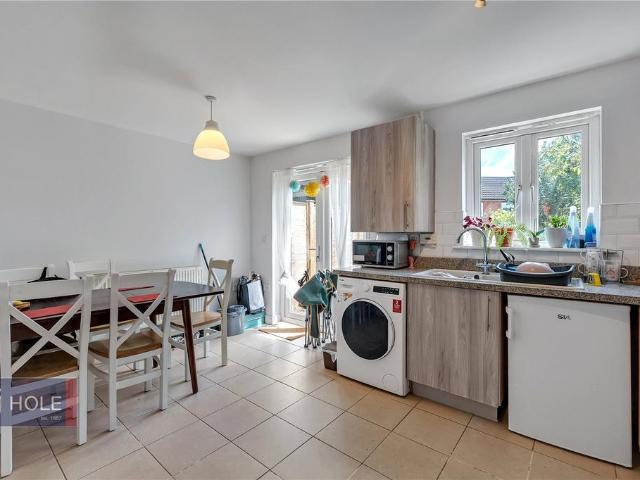 Trubshaw Close, Horfield, Bristol, BS7 5 bed terraced house to rent £3,300 pcm £762 pw