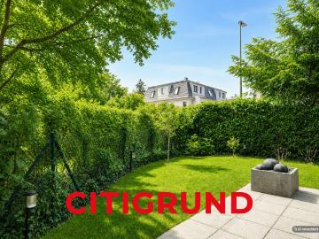 Trudering Ruhig. Sonnig. Elegant. Große Garten Maisonette mit Haus im Haus Feeling!