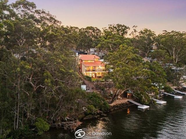 Deep Waterfront in Sydney | Pontoon x Jetty | Immersive Views