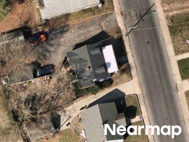 Truitt St