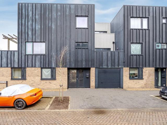 Trumpington, Cambridge CB2, 3 bed maisonette to rent, £1,300 pcm | PrimeLocation