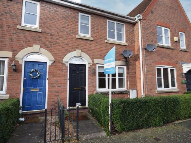 Trundalls Lane, Dickens Heath B90 2 bed townhouse to rent £1,150 pcm £265 pw