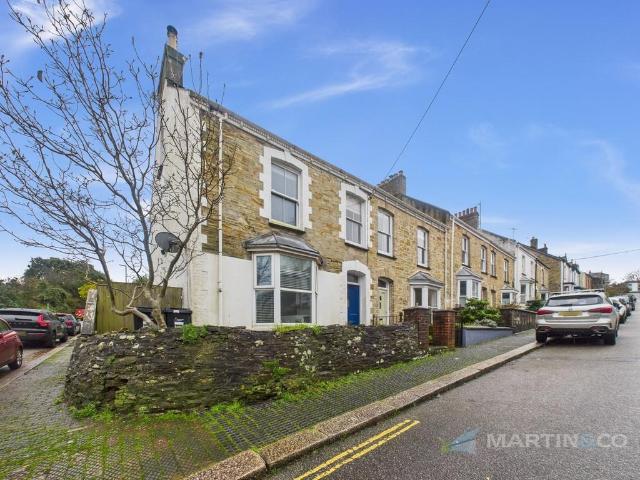 Truro 4 bed end of terrace house to rent £1,895 pcm £437 pw