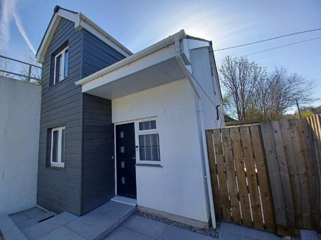 Truro Road, Lanivet PL30, 3 bed detached house to rent, £1,200 pcm | PrimeLocation