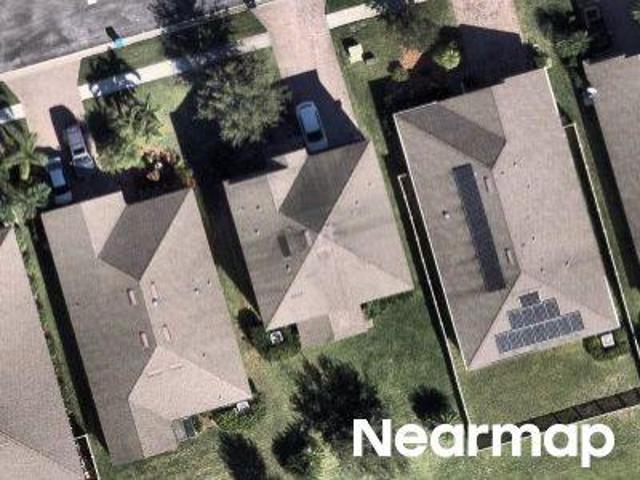Trymore Dr SE