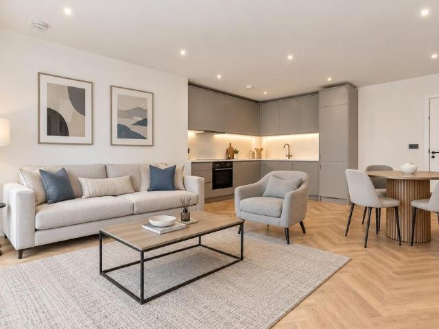 Tryon House, Royal Exchange. 1 bed apartment to rent £2,100 pcm £485 pw