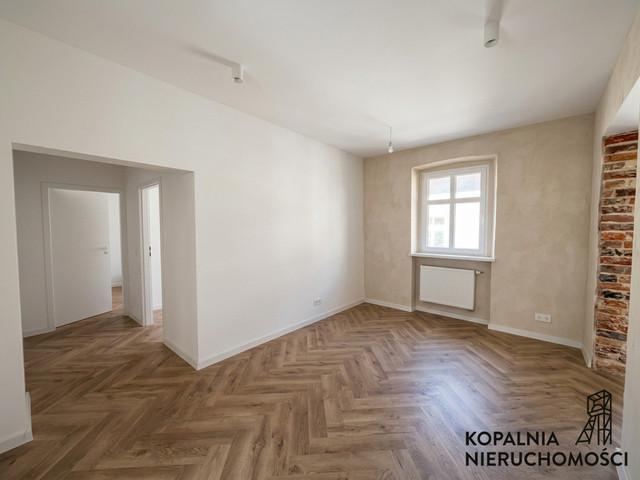 Mieszkanie do wynajęcia, Tarnogórski Tarnowskie Góry, 2500 PLN, 64,5 m2, domy 272/13542/OMW
