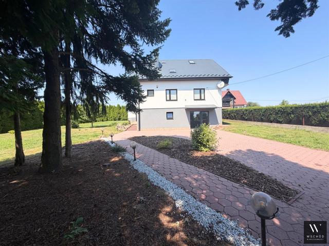 Trzypokojowe mieszkanie do wynajęcia