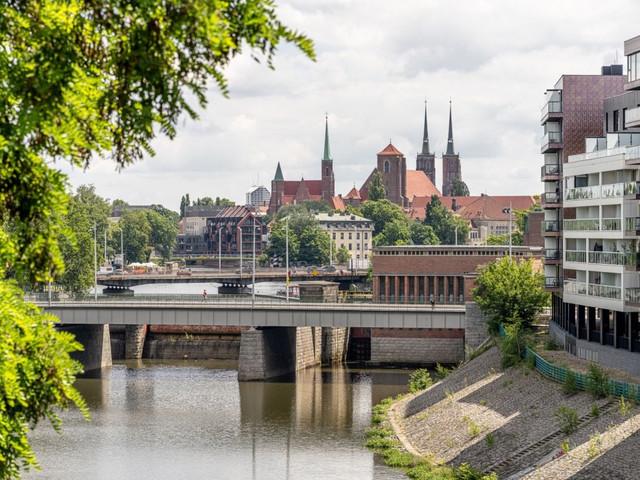 Trzypokojowe mieszkanie do wynajęcia