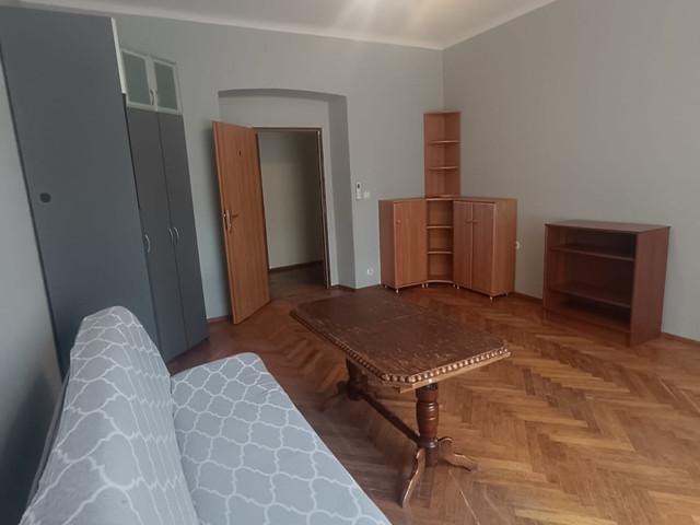 Trzypokojowe mieszkanie do wynajęcia