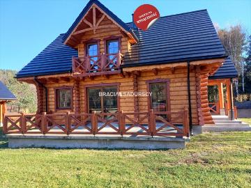 Urokliwy dom z bali 174 m2, stan surowy zamknięty