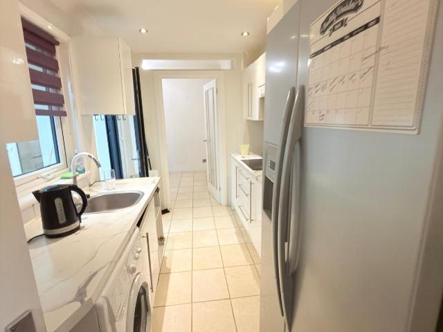 Two/three bed house ideal for families only £2200 pcm