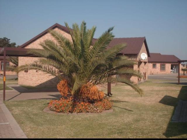 Two Bed One Bath Townhouse Riversdale Meyerton No Pets allowed