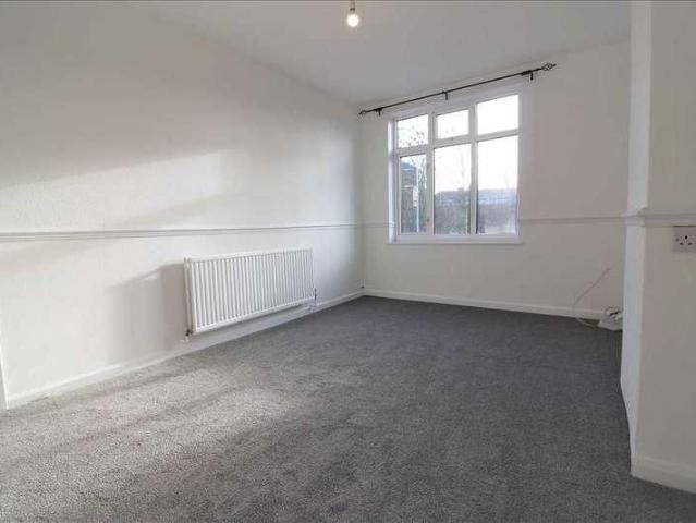 Two Bed City Centre Maisonette, CM2