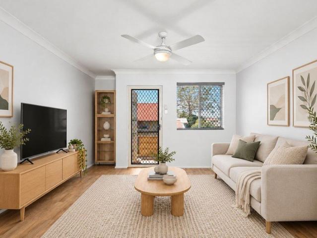 Two Bed Kedron Unit with Private Entry and exclusive use storage room!